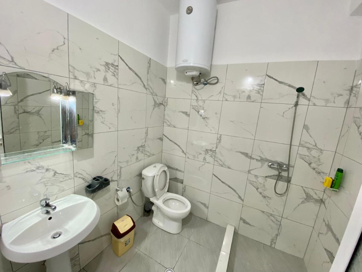 Apartmente Pamela Sarandë Exterior foto