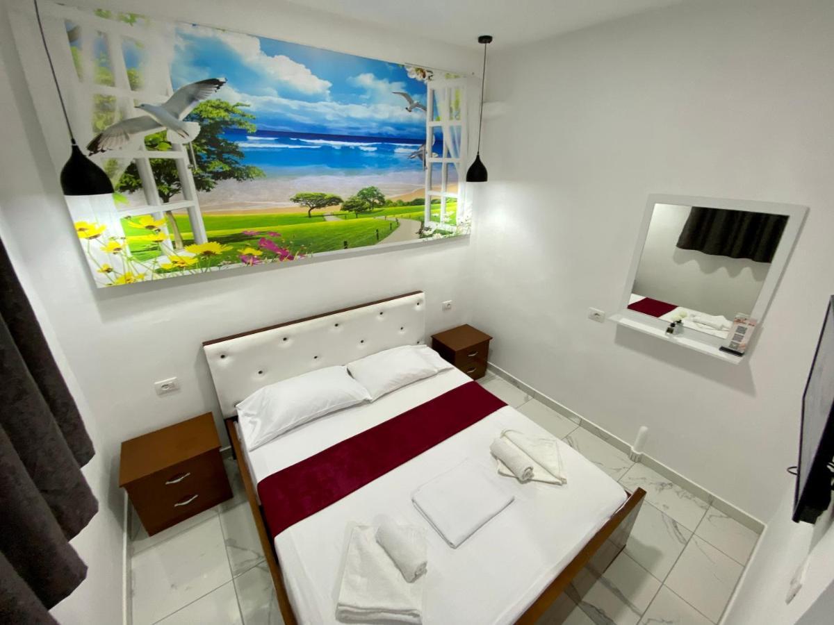 Apartmente Pamela Sarandë Exterior foto