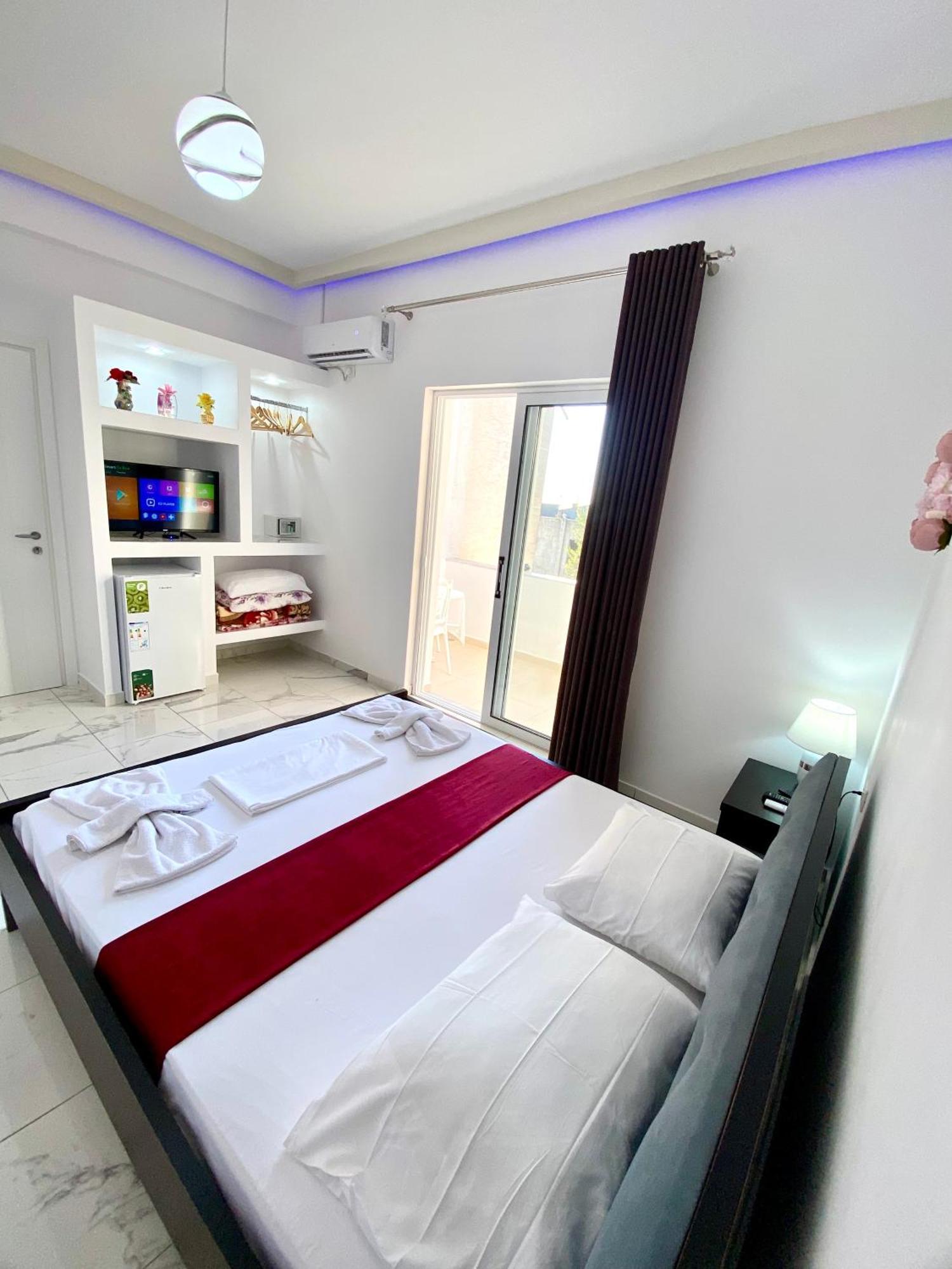Apartmente Pamela Sarandë Exterior foto