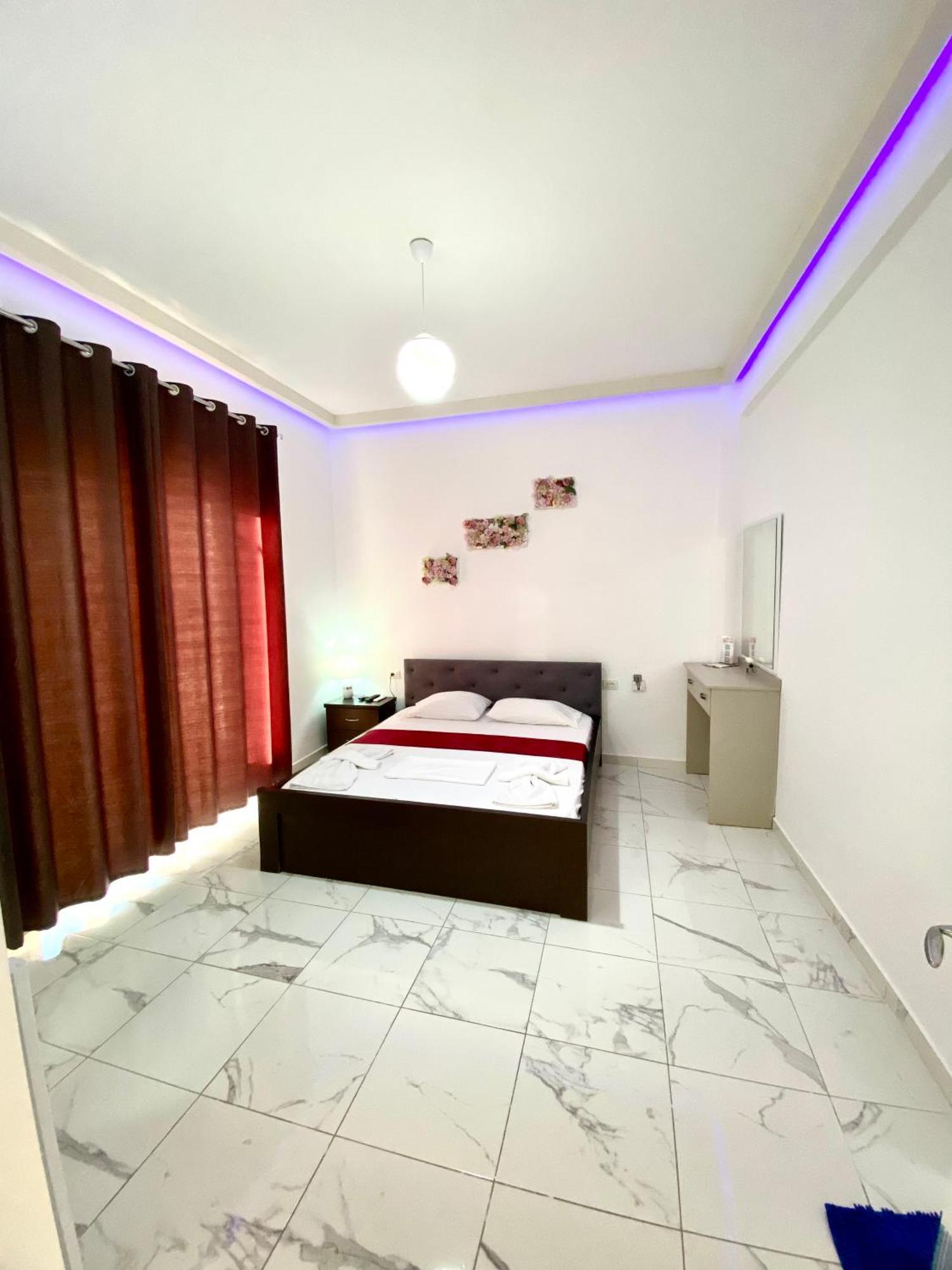 Apartmente Pamela Sarandë Exterior foto